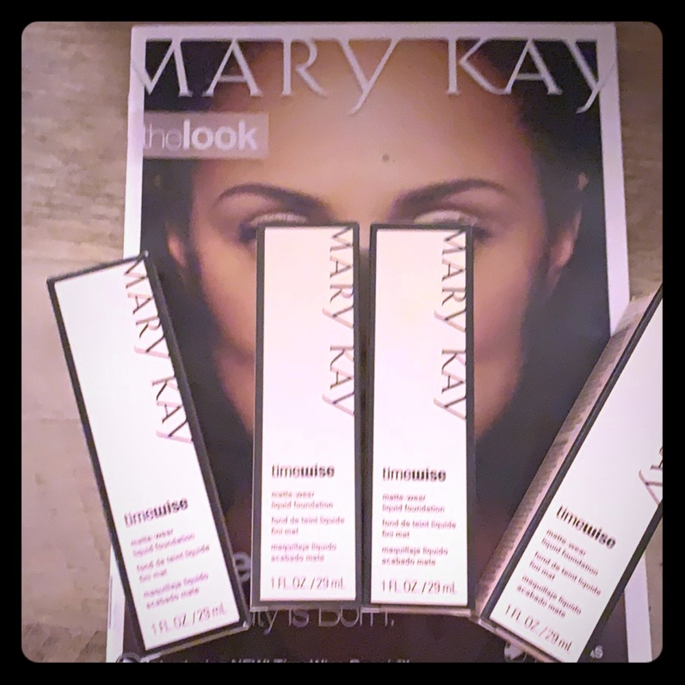 Mary Kay matte wear liquid foundation